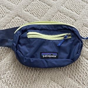 Patagonia Ultralight Black Hole Mini Hip Pack 1L